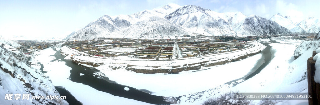 杂多县全景