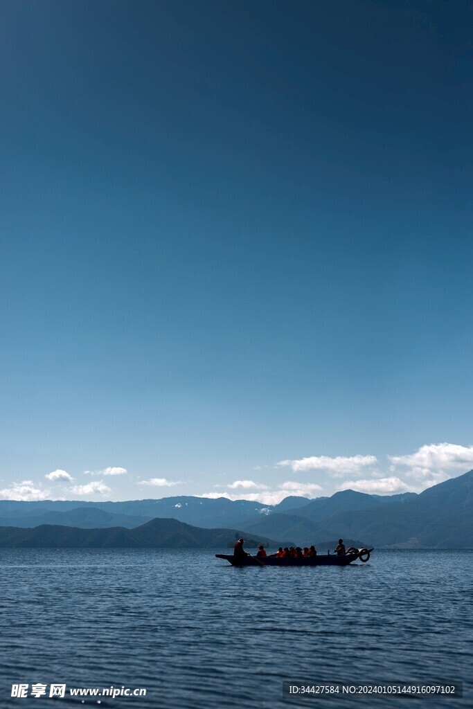 山水风景和游船