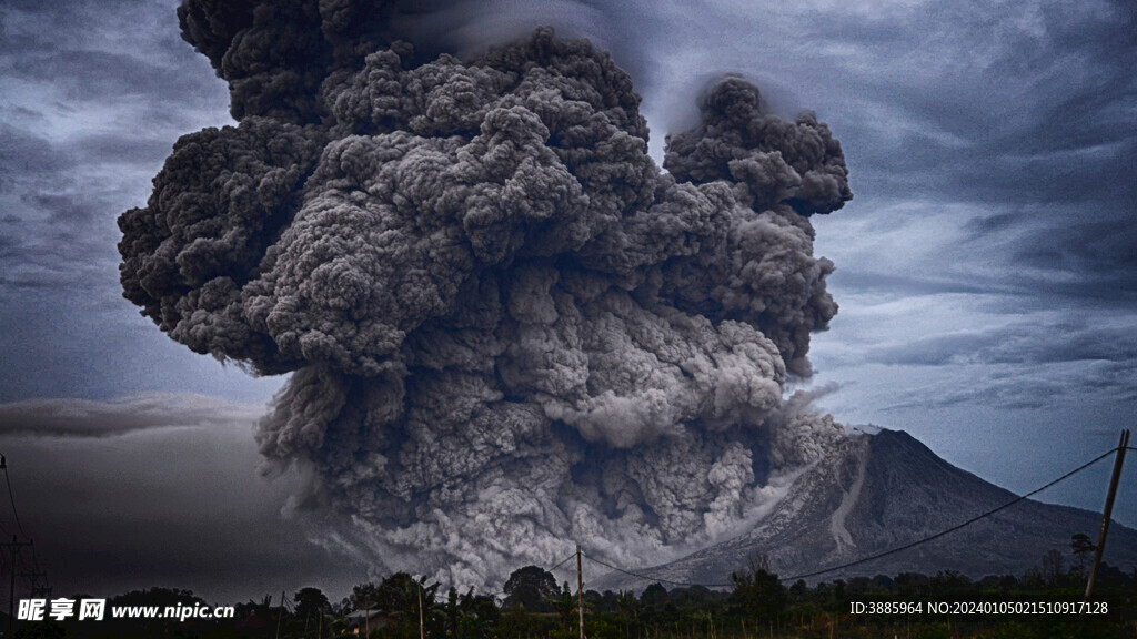 火山爆发 图片