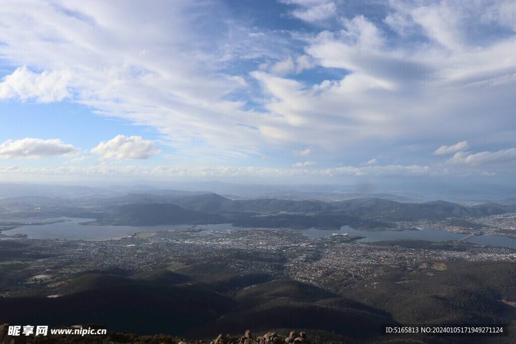 惠林顿山