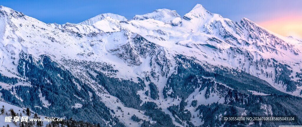 雪山山脉图片