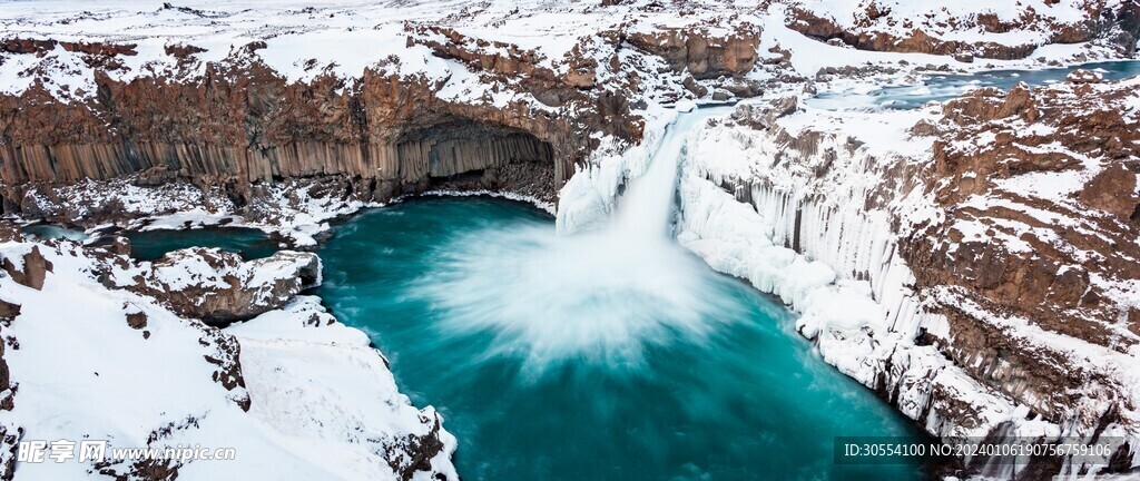 雪山山脉图片