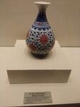 青花釉里红 缠枝莲玉壶春瓶