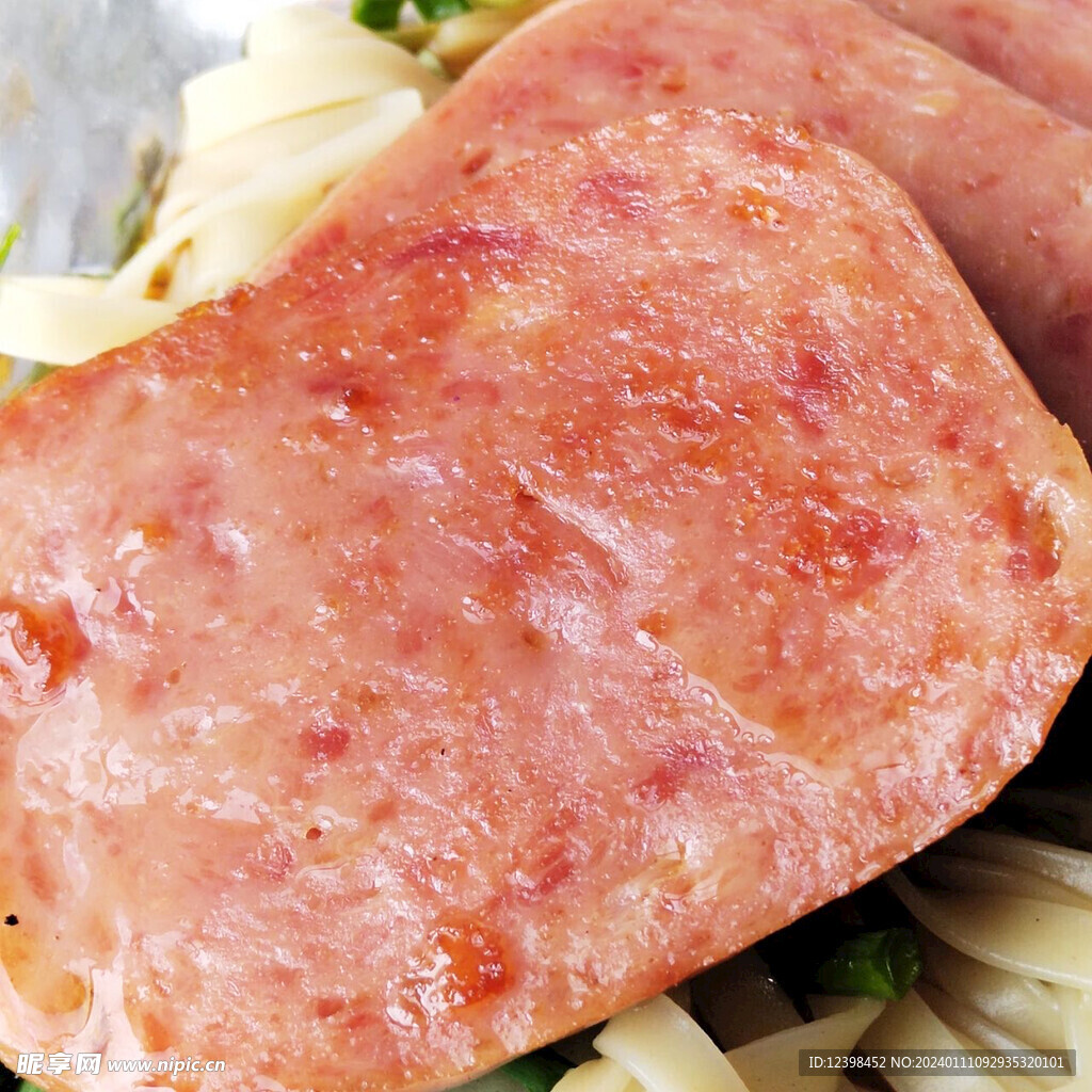午餐肉