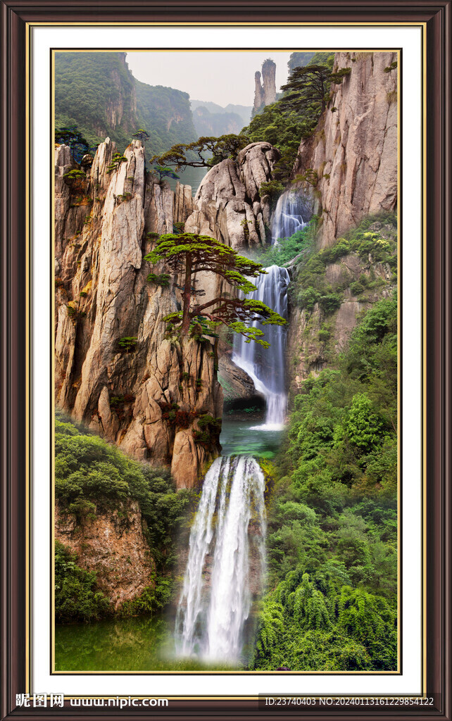 中堂山水画 