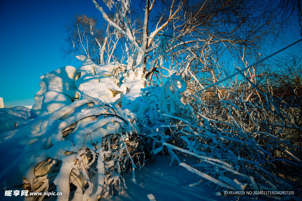 兰西南山冰雪