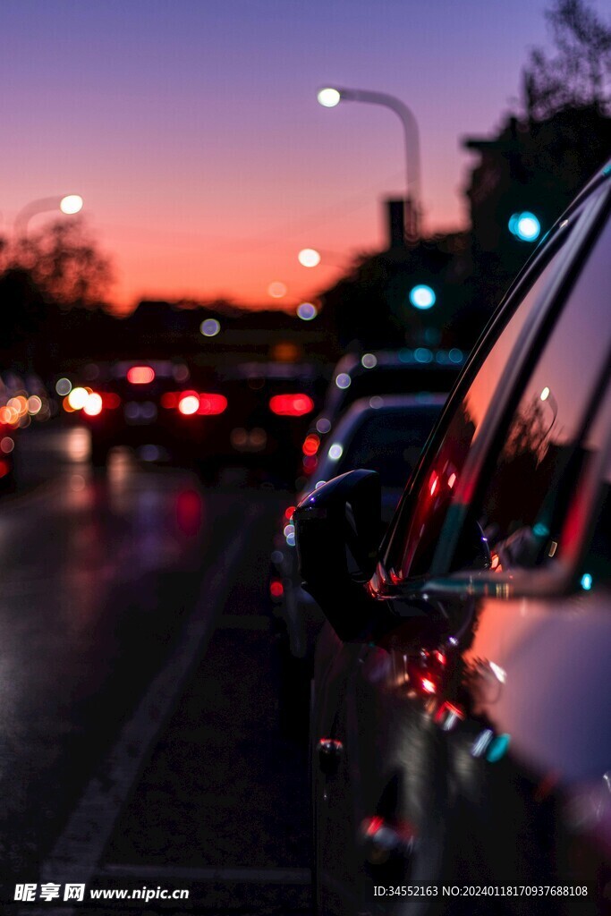 马路夜景