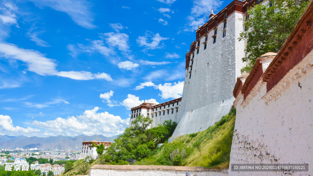  布达拉宫广场图片