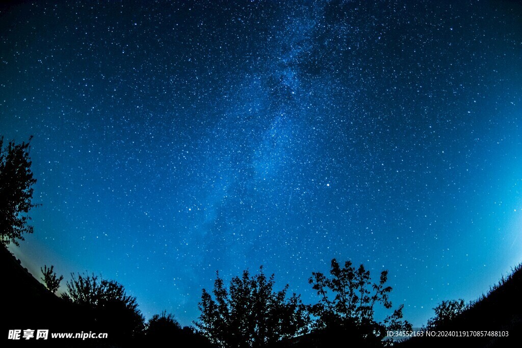 蓝色星空