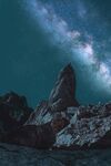 怪石星空