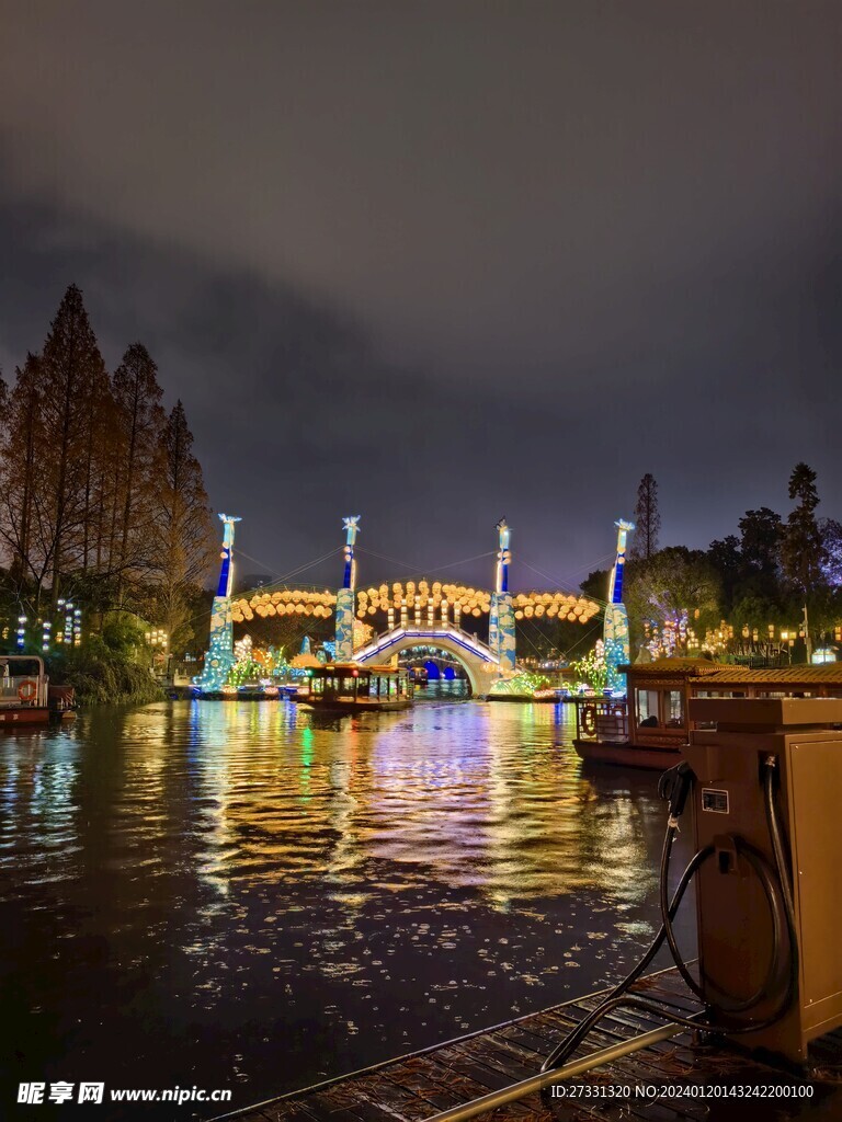 白鹭洲公园夜景灯展