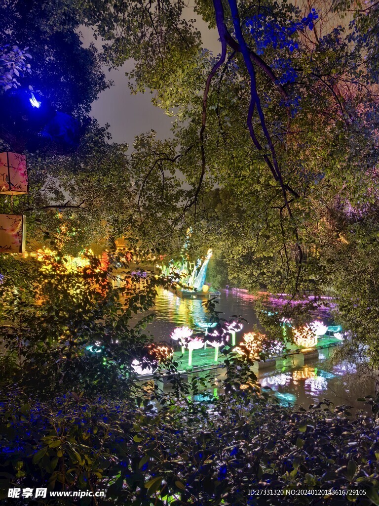 白鹭洲公园夜景花灯