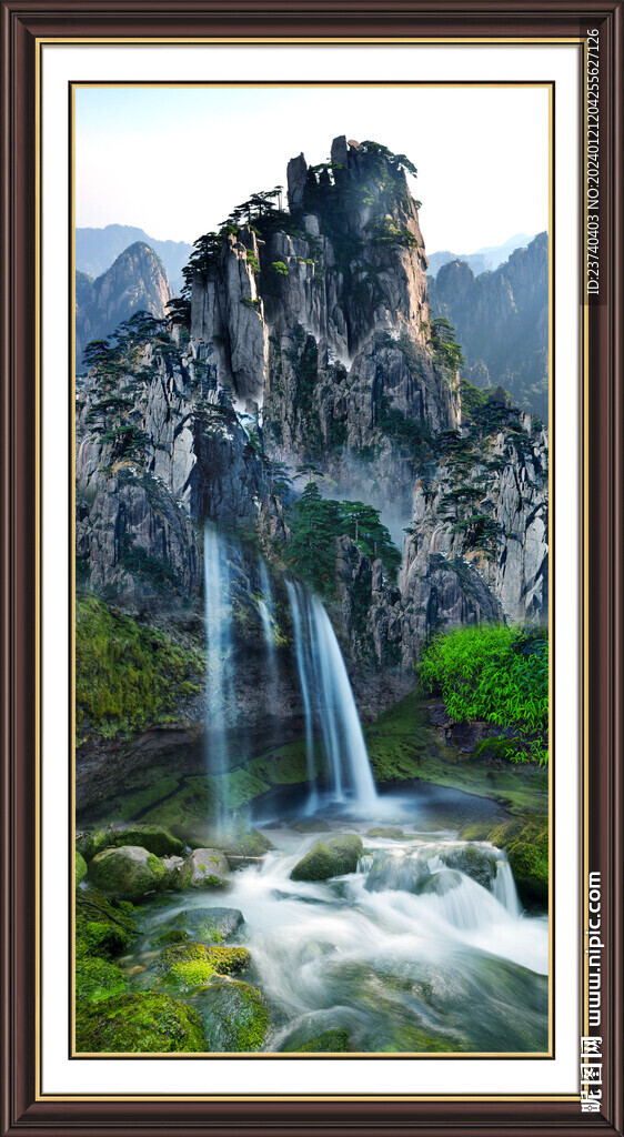 中堂山水画 