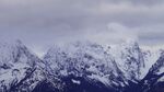 雪山山峰