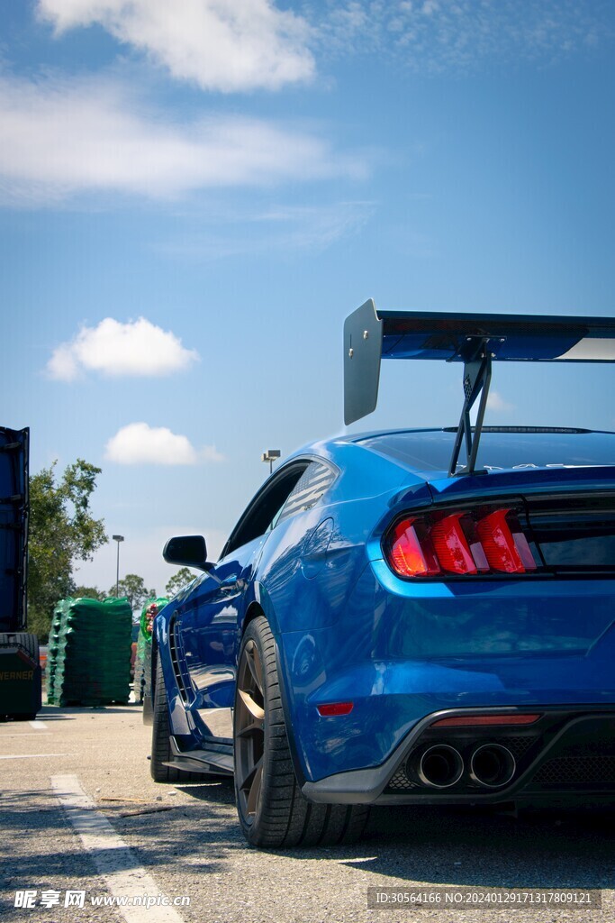 汽车