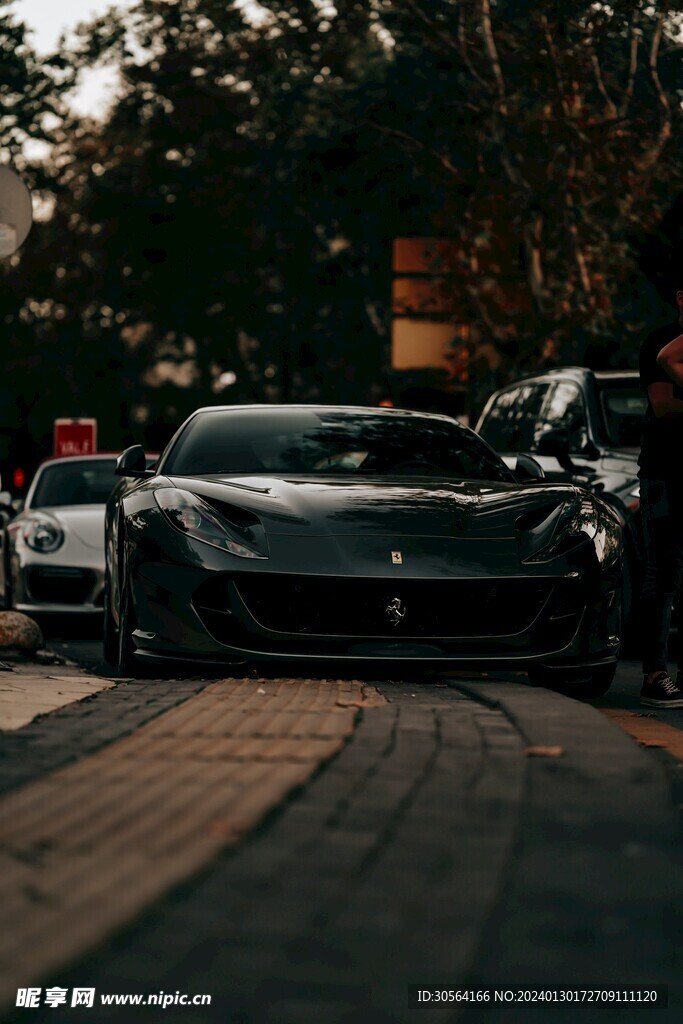 跑车汽车