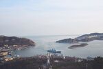美丽湖泊山峰森林风景图片