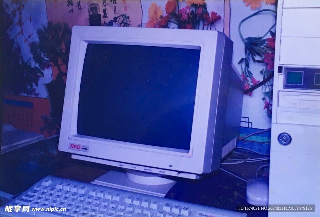 1997年386电14寸显示器