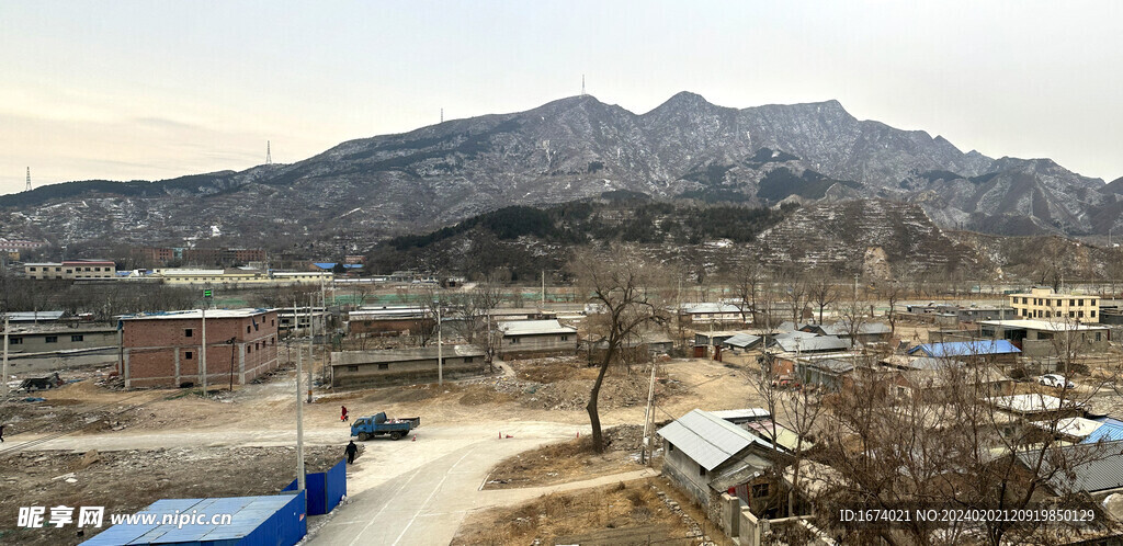 南大山全景