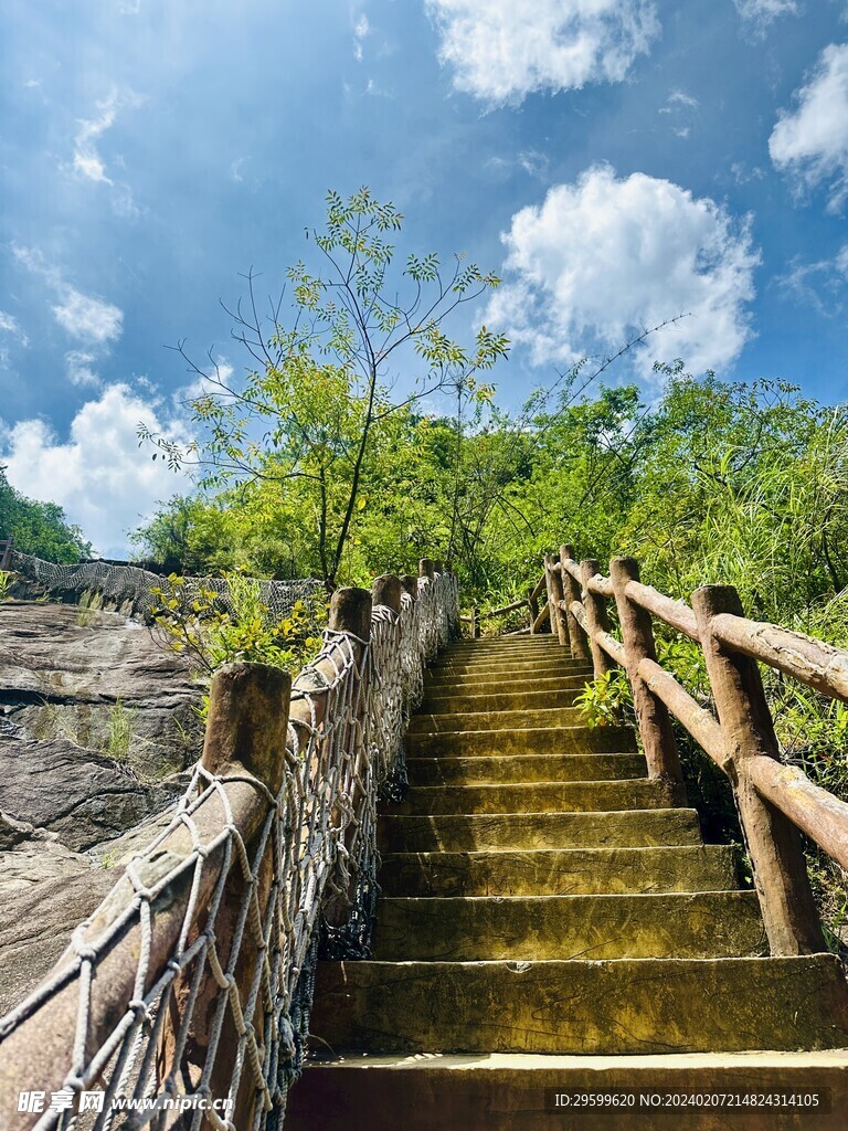 天空