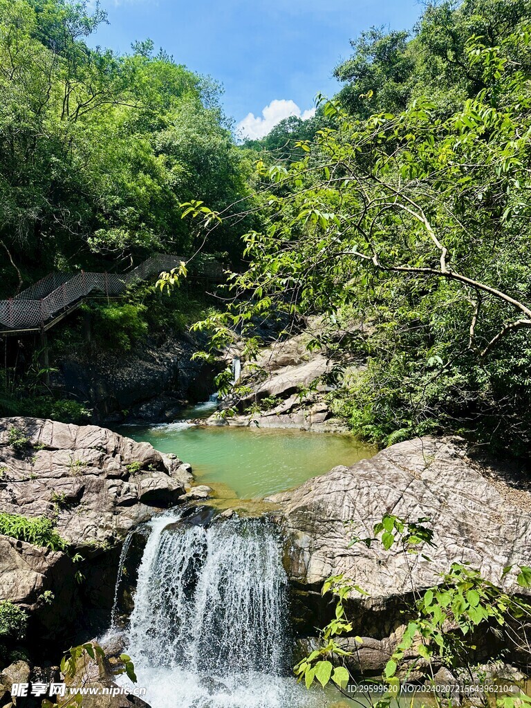 溪流