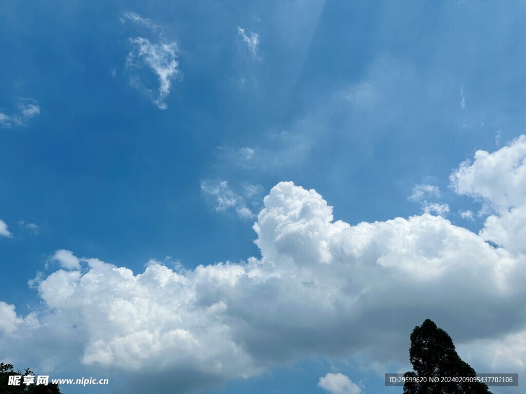 天空