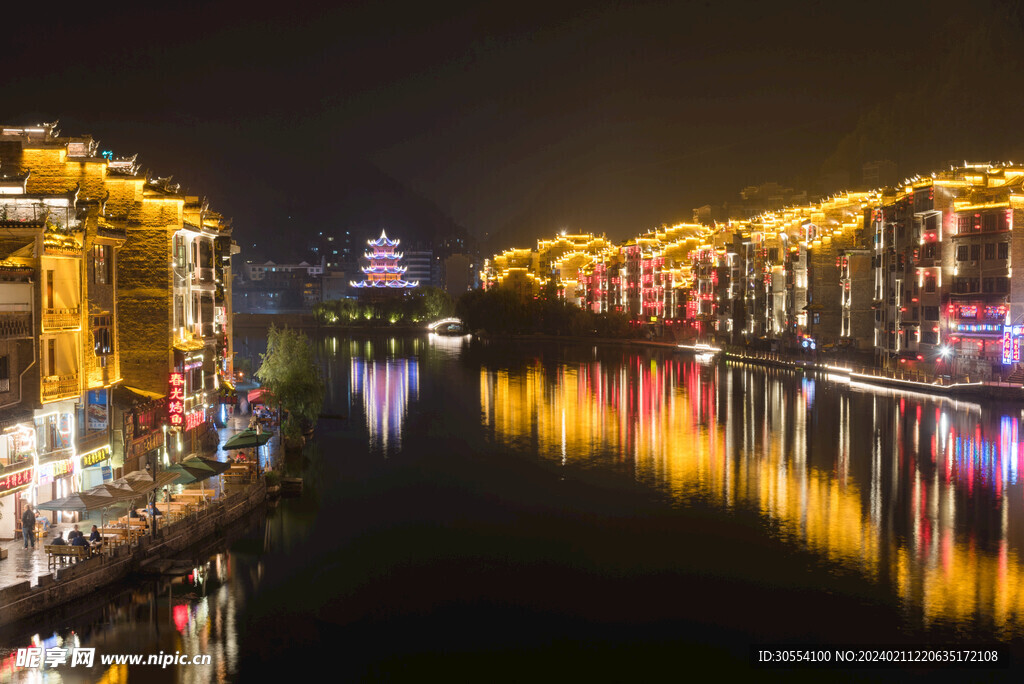 凤凰古城夜景图片