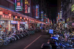 城市建筑夜景图片