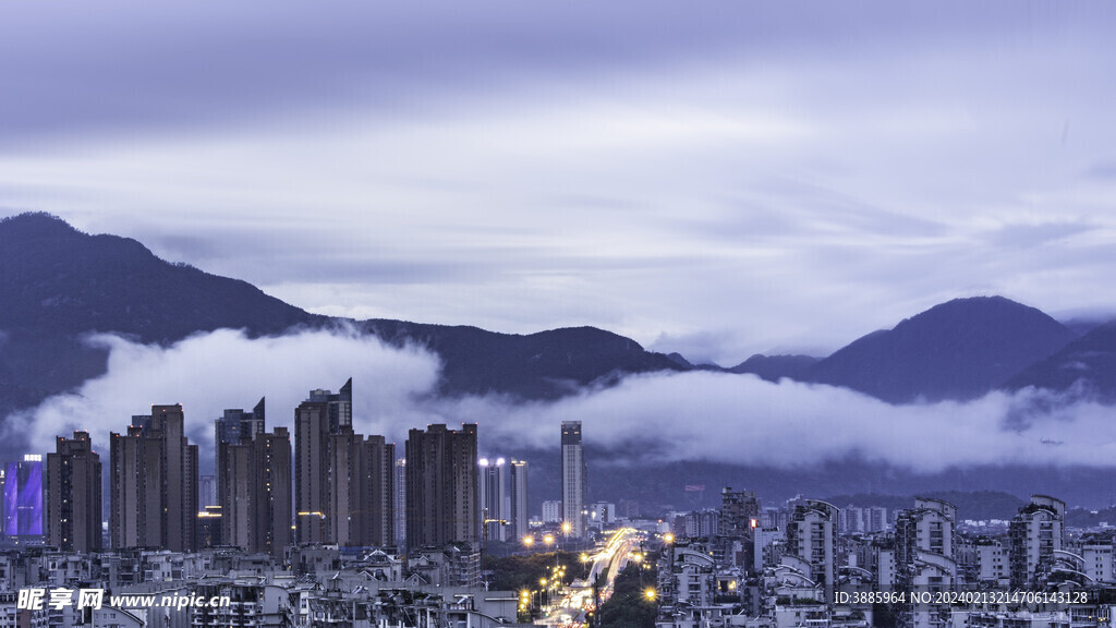 城市建筑夜景图片
