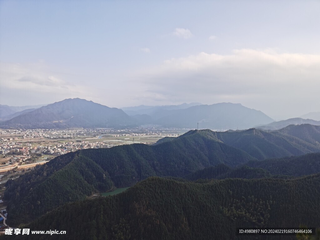 蓝山夔龙山 湘南风光 蓝天白云