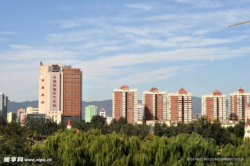 小区上方天空 