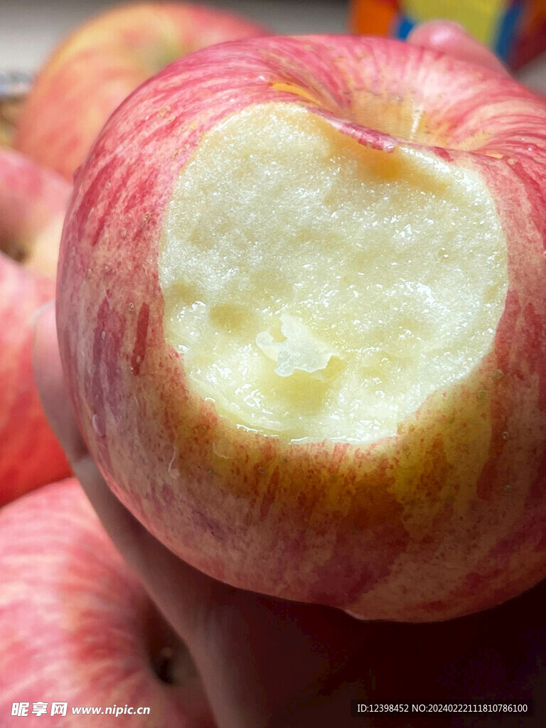 苹果