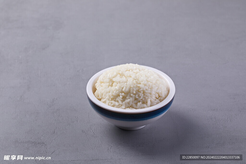 米饭一碗
