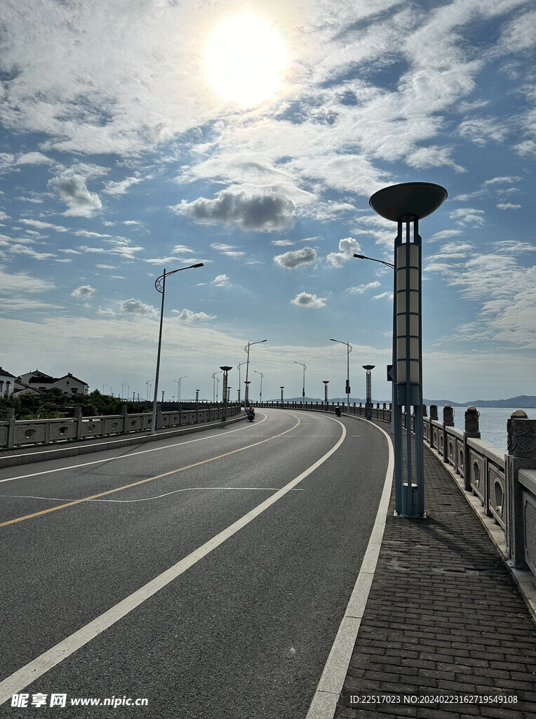 太湖西山夏天的路