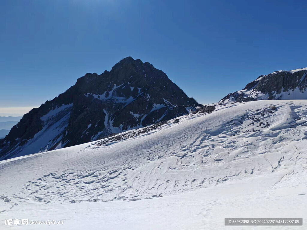 玉龙雪山