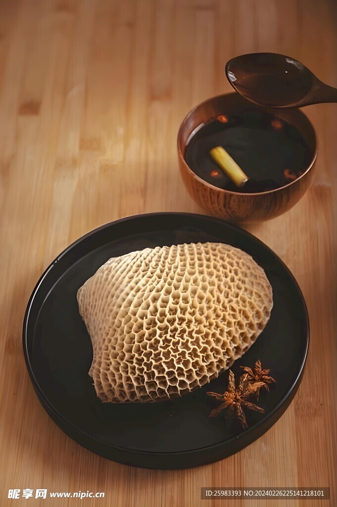 卤牛金钱肚