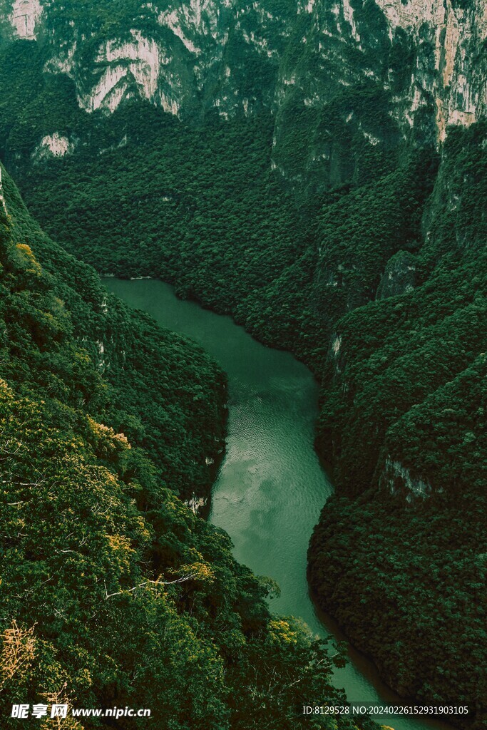 河流山脉