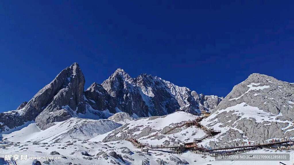 玉龙雪山