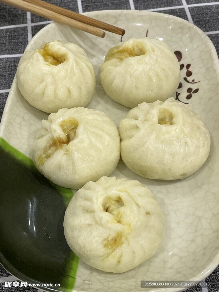小笼包