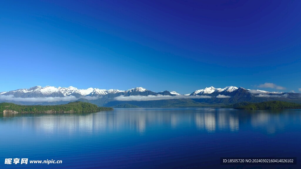 湖水景色