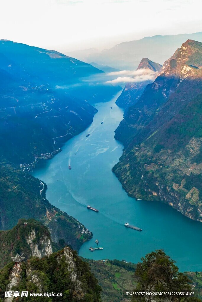 巫峡大面山