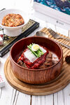 韩式美食主食拌冷冰面套餐拍摄图