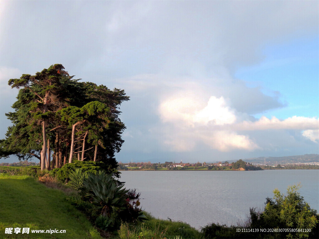 海滨黄昏风景