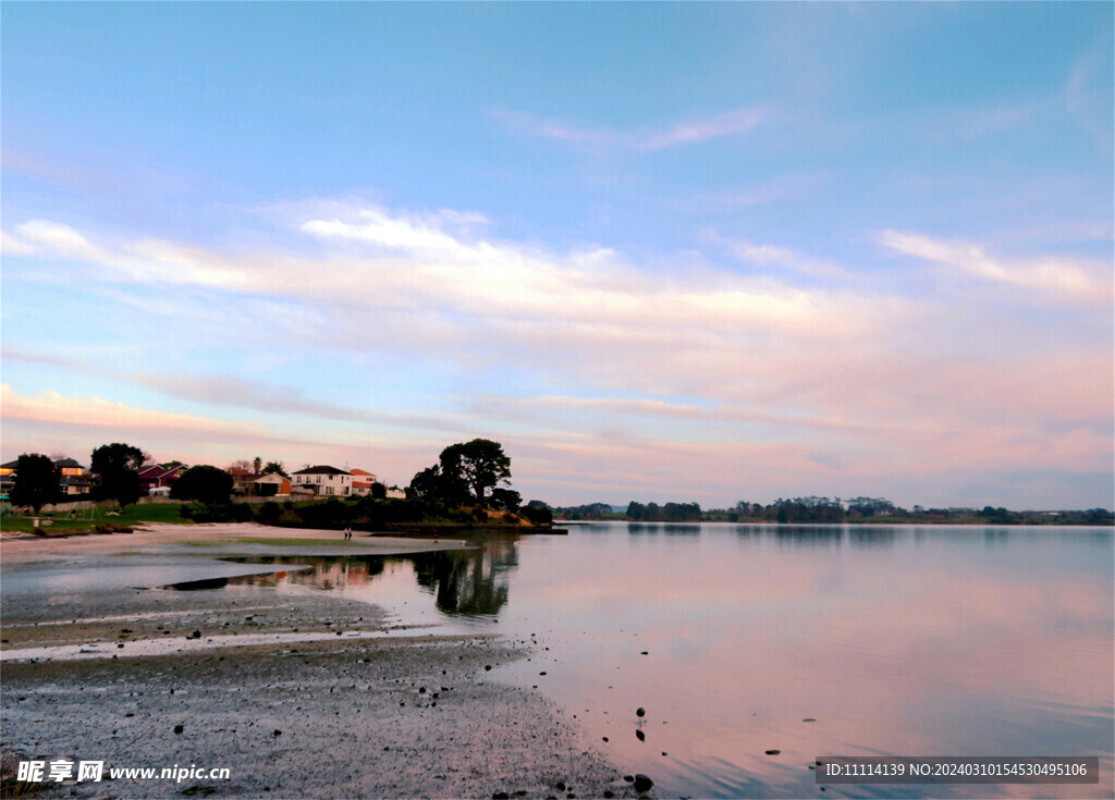 海滨小镇风景