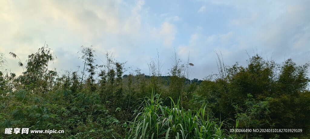 天空