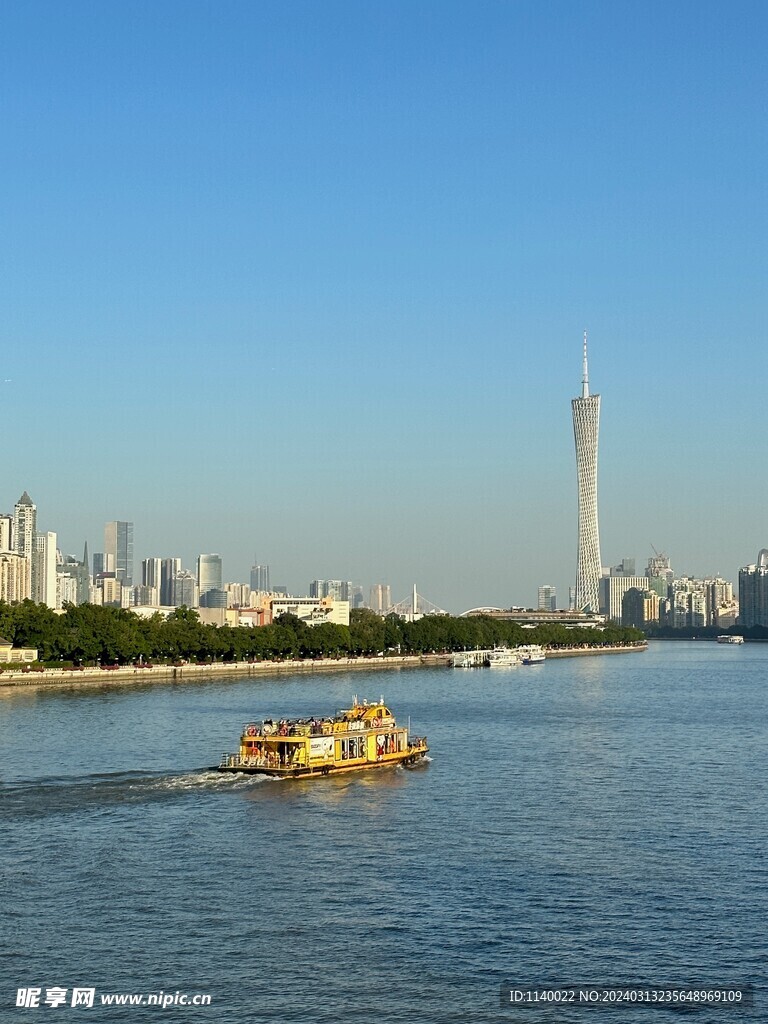 广州塔游船珠江水