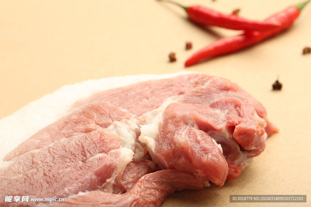           猪前腿肉 