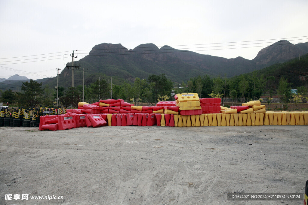 公路施工建材