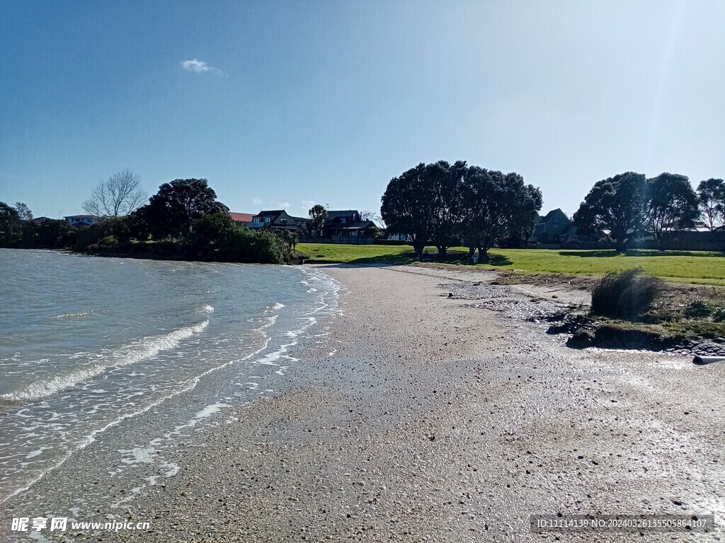 海滨小镇海滩风景