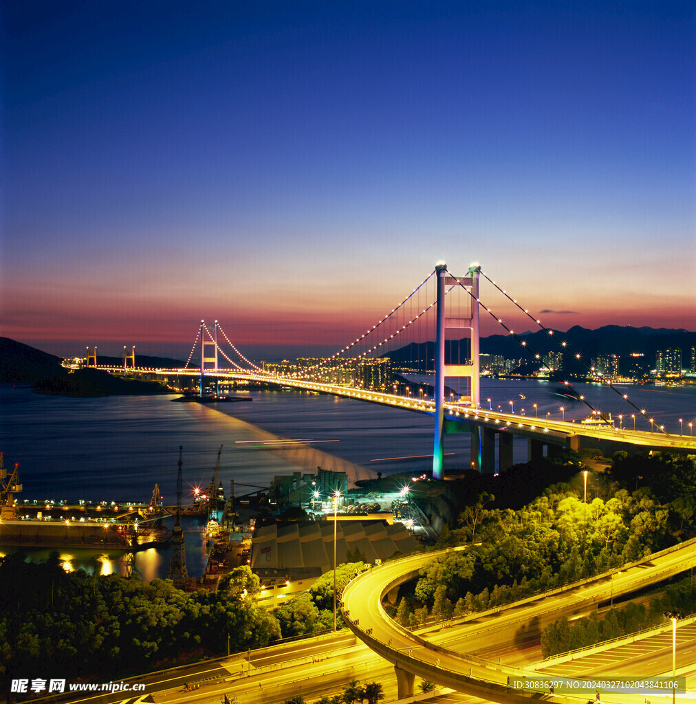 跨江桥梁